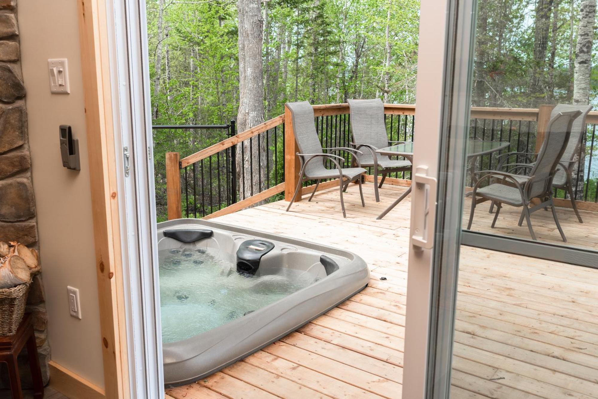 Woodhaven - Seaside Accommodations Waweig Bilik gambar